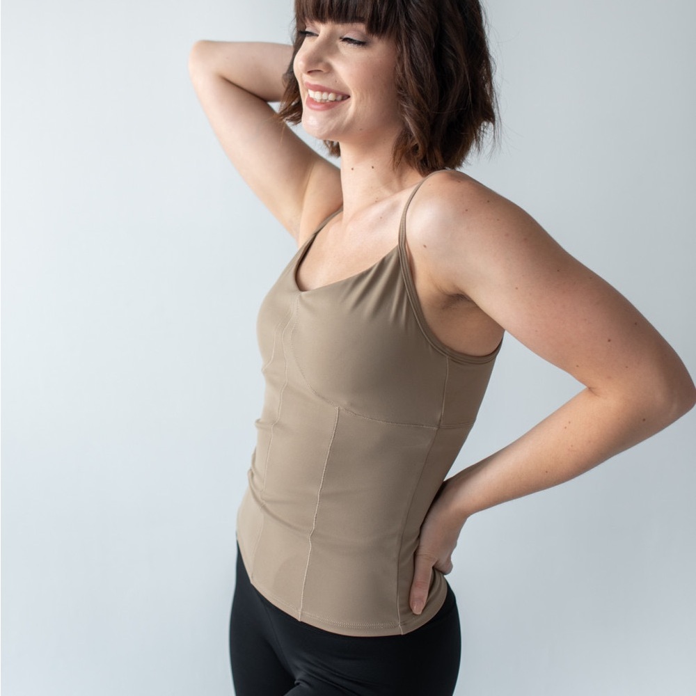 Savvi Cori Tank Medium NWOT